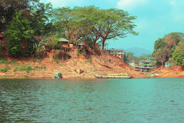 Kilátás Kaptai Tóra Rangamati Banglades Gyönyörű Tiszta Kaptai Kilátással Hegyekre — Stock Fotó