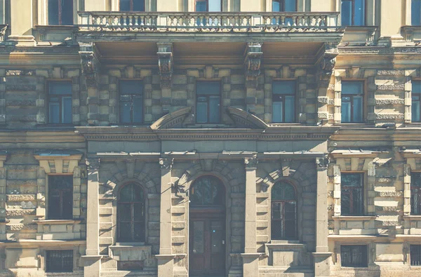 Vintage Building Facade Windows Balconies Old Building Facade Wall Traditional — ストック写真