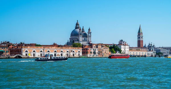 View Grand Canal Santa Maria Della Salute Church Venice Italy — Fotografia de Stock