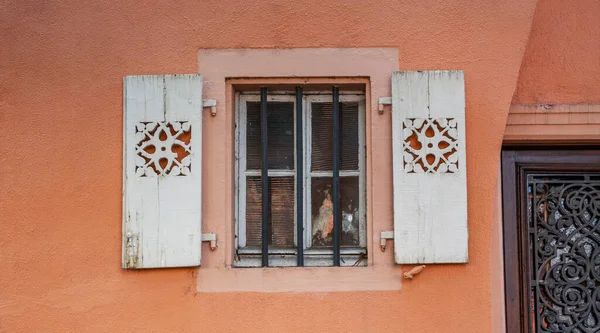 Стена Старинного Дома Окнами Front View Traditional Colorful Houses Antique — стоковое фото