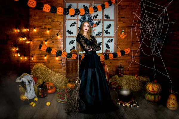 Beautiful Young Sorceress Black Dress Sorceress Proudly Leans Broom Potion — Stock Photo, Image