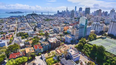 Şehir merkezinin görüntüsü San Francisco 'nun yukarısından