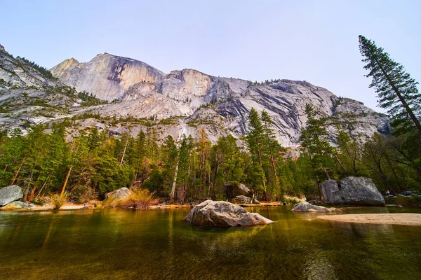 Obraz Half Dome Nad Jeziorem Yosemite Kalifornii — Zdjęcie stockowe