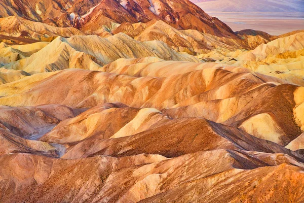 Bild Ikoniska Zabriskie Point Death Valley Fylld Med Ringar Färg — Stockfoto