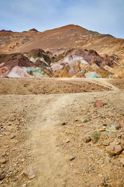 Bild Des Weges Der Den Bunten Bergen Death Valley Führt — Stockfoto