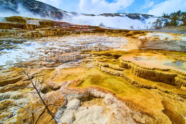 Bild Fantastiskt Landskap Yellowstone Varma Källor Med Ändlösa Terrasser Vintern — Stockfoto