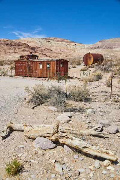 Image Union Pacific Wooden Train Cart Abandoned Sandy Desert — Foto Stock