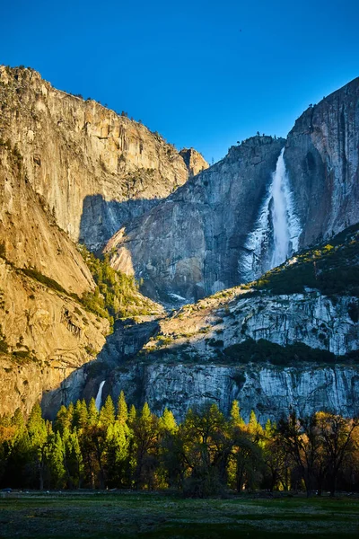 Image Valley View Upper Yosemite Falls Sunrise — Foto de Stock