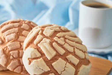 Orijinal concha, geleneksel Meksika tatlı ekmeği vanilya ve çikolatadan yapılır..