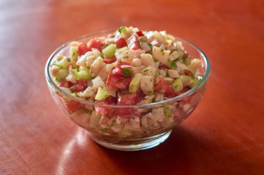 Balık kasesi, Peru ve Karayipler 'den geleneksel bir yemek..