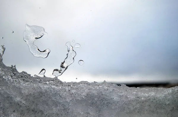 Widok Okna Kroplami Deszczu Śniegu Streszczenie Rozmycia Tła — Zdjęcie stockowe