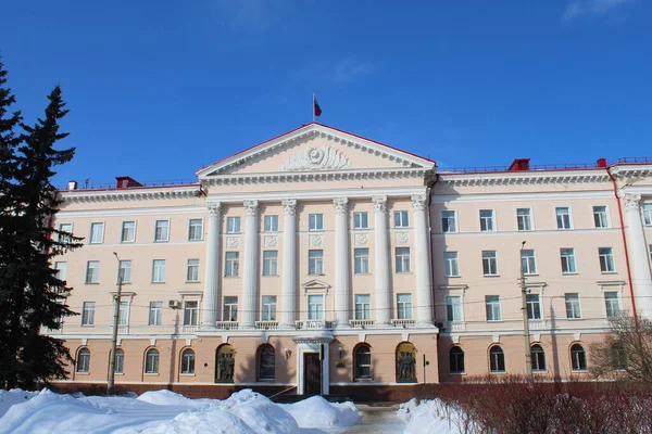 Κέντρο Πληροφοριών Του Υπουργείου Εσωτερικών Στο Arkhangelsk — Φωτογραφία Αρχείου