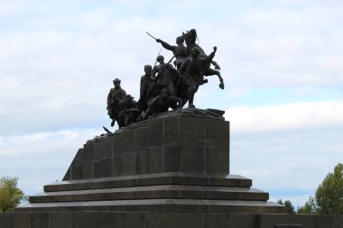 Chapaev Anıtı, Samara, Rusya