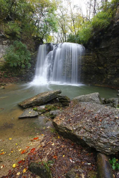 Парк Hayden Run Falls Отумне Колумбус Огайо — стоковое фото