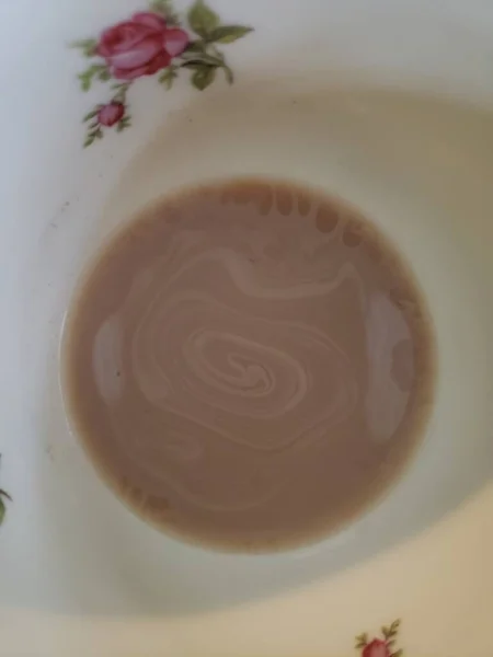 Чашка Кофе Китаем Который Имеет Розовые Узоры — стоковое фото