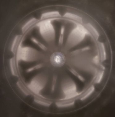 Yukarıdan bakan bir çamaşır makinesinin içinde.