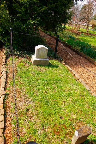 Andrew Jackson 'ın Tennessee, Nashville dışındaki Hermitage' ına bakıyor.