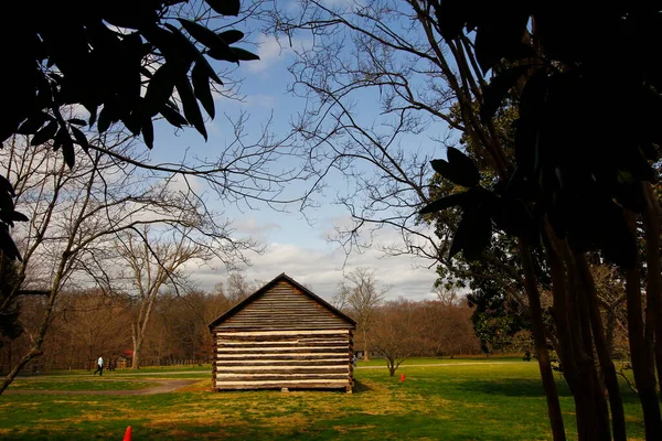 Andrew Jackson 'ın Tennessee, Nashville dışındaki Hermitage' ına bakıyor.