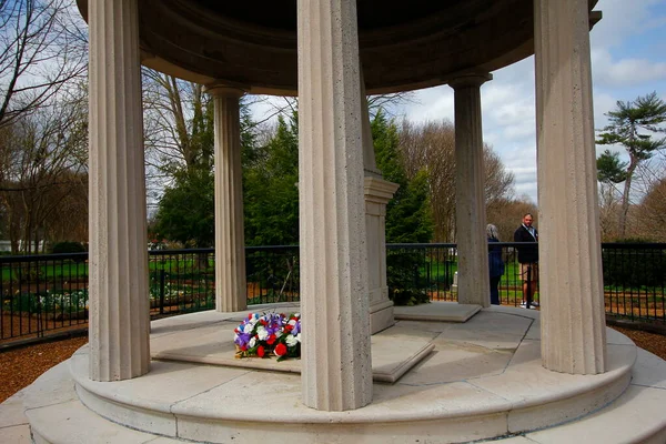 Andrew Jackson 'ın Tennessee, Nashville dışındaki Hermitage' ına bakıyor.