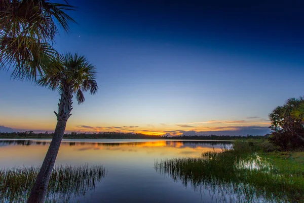 Colorful Sunset Lake Zobel George Lestrange Preserve Fort Pierce Florida — Stock Photo, Image