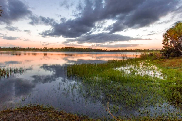 Colorful Sunset Lake Zobel George Lestrange Preserve Fort Pierce Florida — Stock Photo, Image