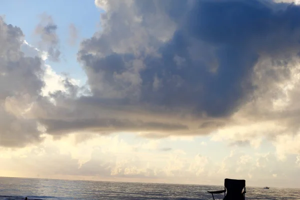Ανατολή Ηλίου Στο Ακρωτήριο Κανάβεραλ Φλόριντα — Φωτογραφία Αρχείου