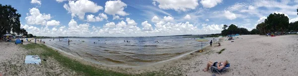 View Lake Minneola Summer Day Waterfront Park Clermont Florida — Fotografia de Stock