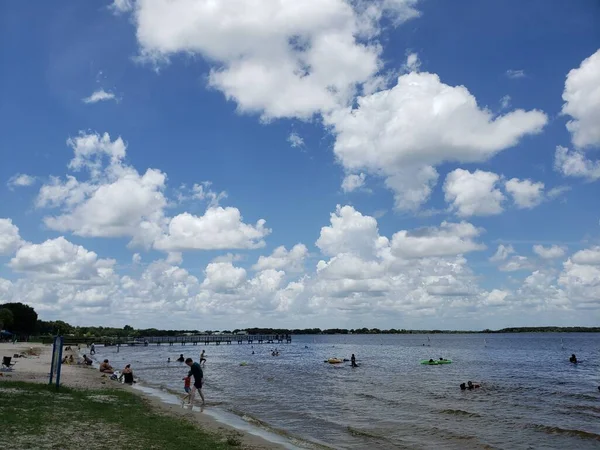 View Lake Minneola Summer Day Waterfront Park Clermont Florida — 图库照片