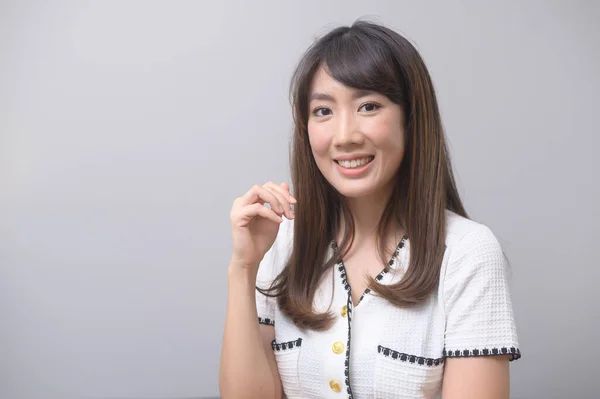 Portrait Beautiful Young Asian Woman — Stock Photo, Image