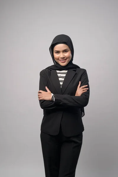 Piękna Kobieta Biznesu Hidżabskim Portretem Białym Tle — Zdjęcie stockowe