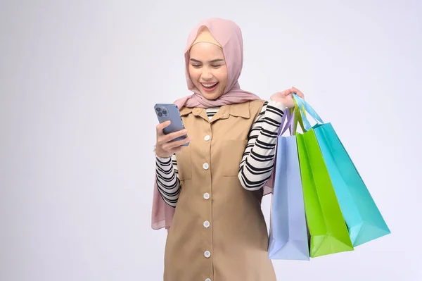 Young Beautiful Muslim Woman Suit Holding Colorful Shopping Bags White — Stock Photo, Image