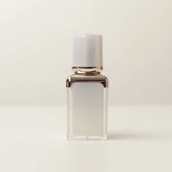Moisturizing Cream Bottle White Background Studio Packing Skincare Beauty Concept — Stock Photo, Image