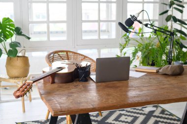 Ev Stüdyosu, Kayıt Odası . 