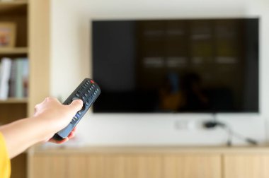 Uzaktan kumandalı televizyonu kapat