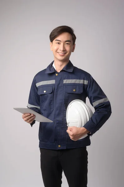 Portrait Male Engineer Wearing Protective Helmet White Background Studio — Zdjęcie stockowe