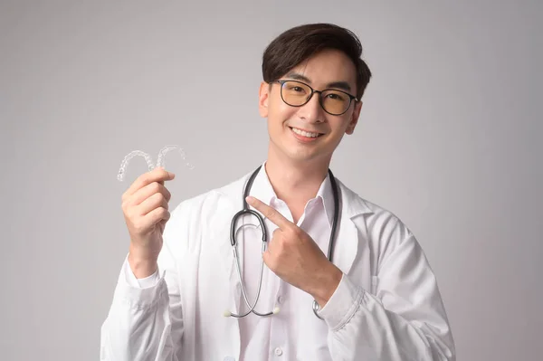 Portrait Male Confident Doctor White Background Studio Healthcare Medical Technology — Zdjęcie stockowe