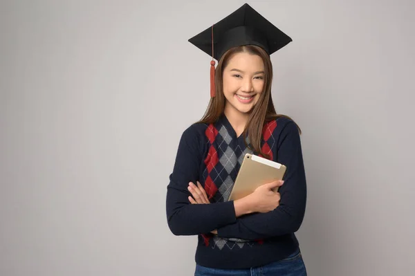 Young Smiling Woman Holding Graduation Hat Education University Concept —  Fotos de Stock