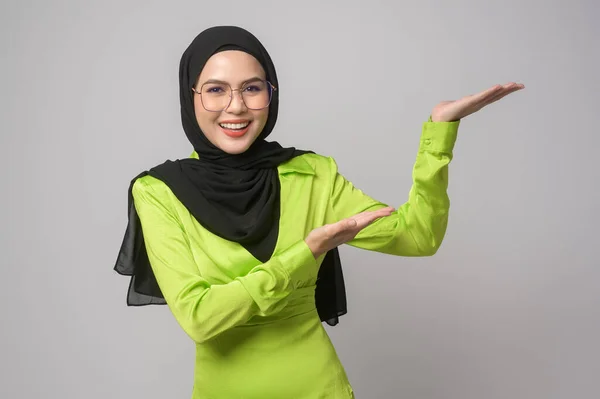 Beautiful Musllim Woman Hijab Wearing Glasses White Background Studio Eyecare — Stock Fotó