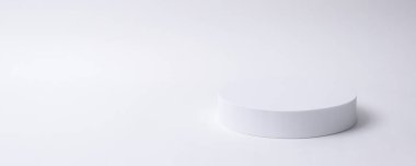 Beyaz arka planı boş beyaz daire modeli, Ürün gösterisi konsepti