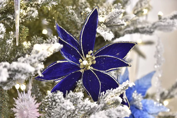 Yılbaşı ve Noel süslerinin güzel fotoğrafları..