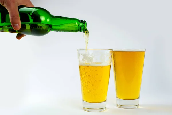 Despeje Cerveja Copo Cerveja Cerveja Fresca Saborosa Copo Supermercado Cerveja — Fotografia de Stock