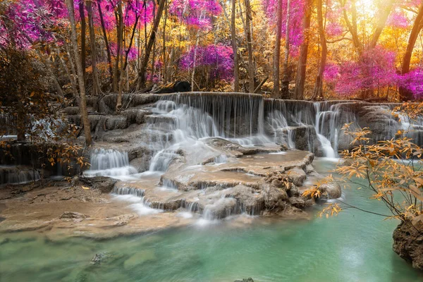 Gyönyörű Vízesés Természet Évszak Tavasszal Erdei Thaiföldön Csodálatos Vízesés Színes — Stock Fotó