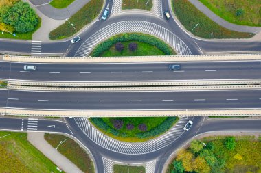 Wroclaw 'daki kavşağın hava manzarası. Polonya