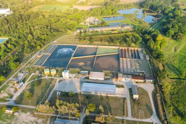 Atık su arıtma tesisi, kirli hava fotoğrafçılığı