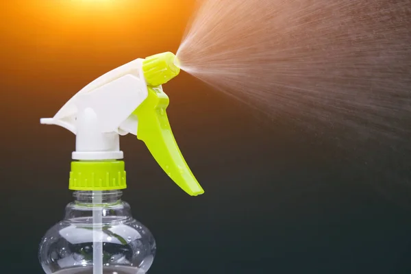 Close Respingo Água Fundo Preto Spray Plástico — Fotografia de Stock