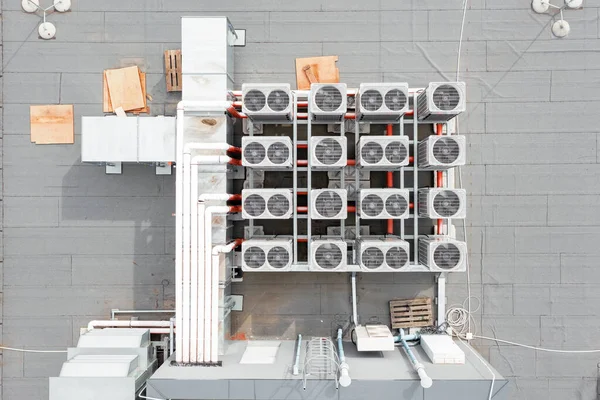 Efficiente Sistema Ventilazione Sul Tetto Della Casa Ventilatori Del Condizionatore — Foto Stock