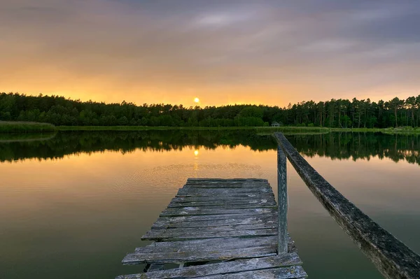 Hermosa Noche Verano Lago Atardecer Paisaje Verano Por Noche Lago —  Fotos de Stock