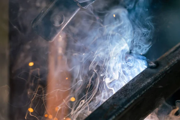 Welding Close Lot Sparks Smoke Electronic Welding Industrial Area — Foto de Stock