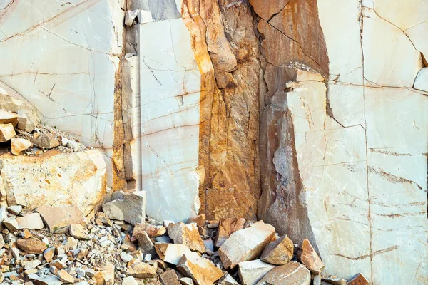 Crumbling Sandstone Stones Beautiful Bright Rocks Stone Texture — Stockfoto