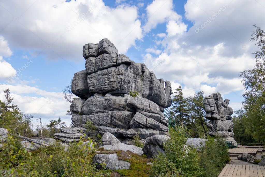Large hanging stone rocks in the tourist place Szczeliniec wielki, Poland